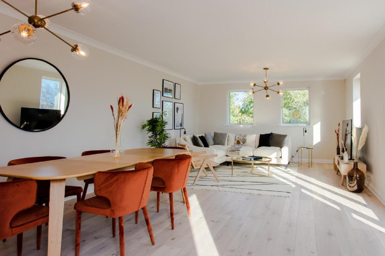 לונדון The Sparkford Gardens - Lovely 2Bdr With Balcony מראה חיצוני תמונה